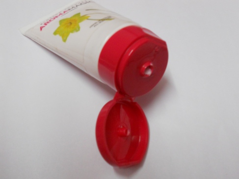 Blossom Kochar's AromaMagic Hand Cream